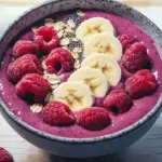 Smoothie Bowl mit Beeren (kalorienarm)